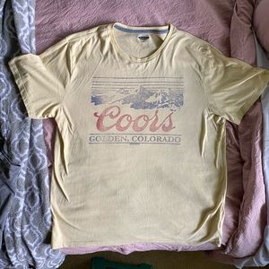 Men’s short sleeve coors beer vintage designshirt